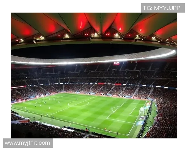 聚焦绿茵场足球自由球星的技艺与传奇故事